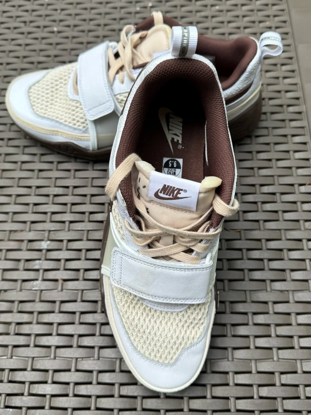 2025 Travis Scott x Nike Zoom Field Jaxx 'Light Chocolate'